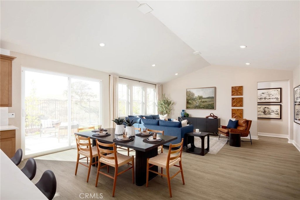 7998 Cottonwood Drive