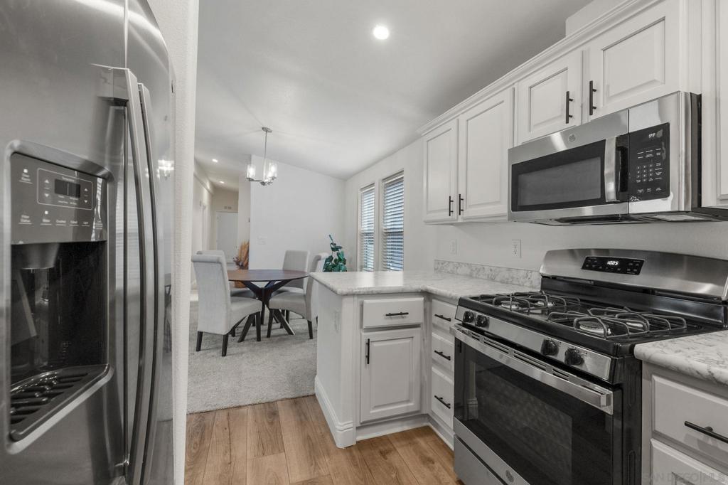 22899 Byron Rd 77