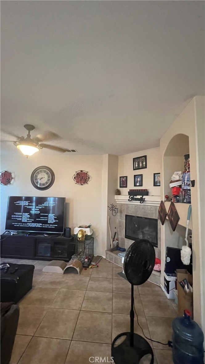 14541 Springdale