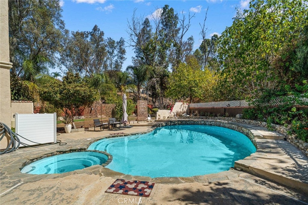 24168 Avenida Rancheros