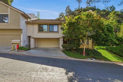 Photo of 4412 Caminito Pintoresco, San Diego, CA 92108 (MLS # 260010487SD)