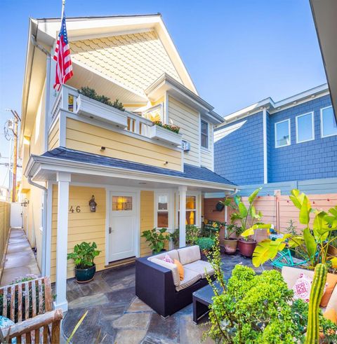 Photo of 746 G Ave Ave, Coronado, CA 92118 (MLS # 250001290SD)