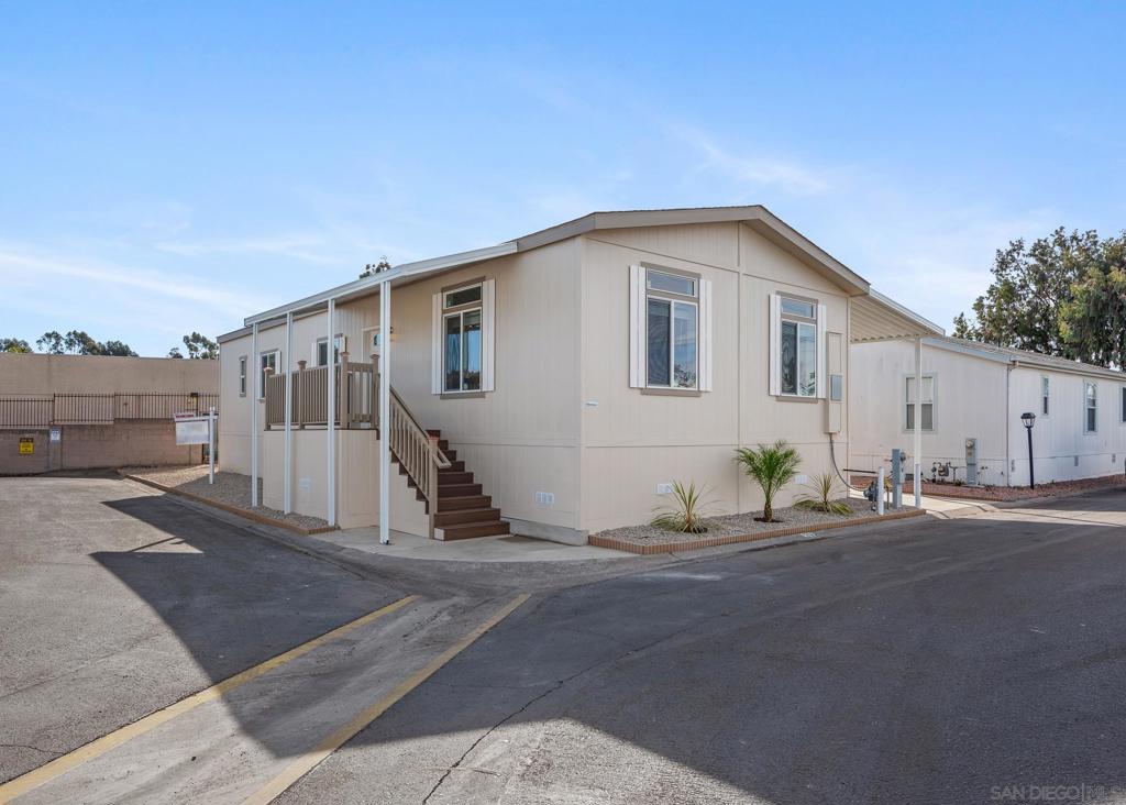 Oceanside - Manufactured In Park