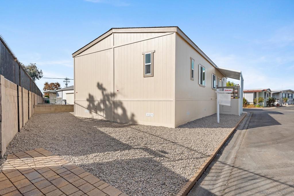 Oceanside - Manufactured In Park