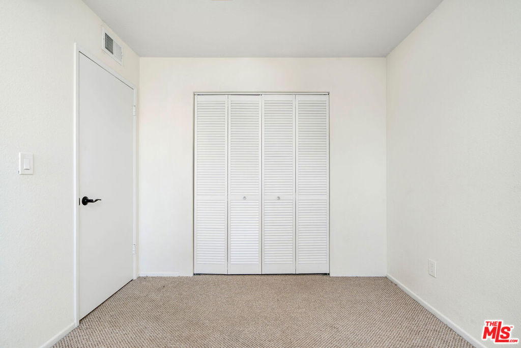 Peppertree Northridge - Residential