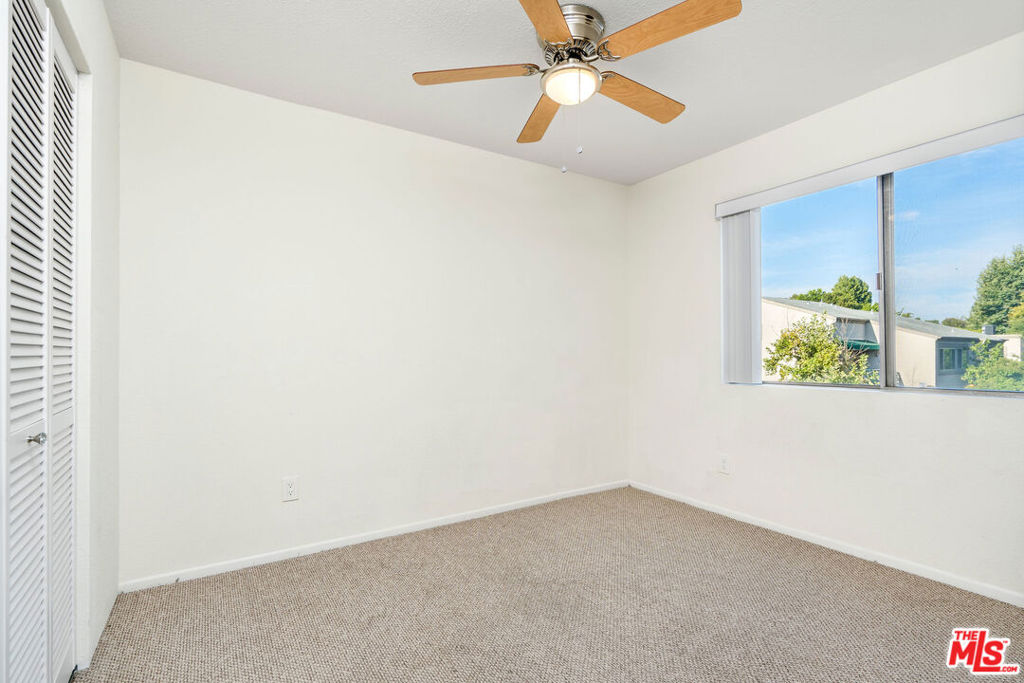 Peppertree Northridge - Residential