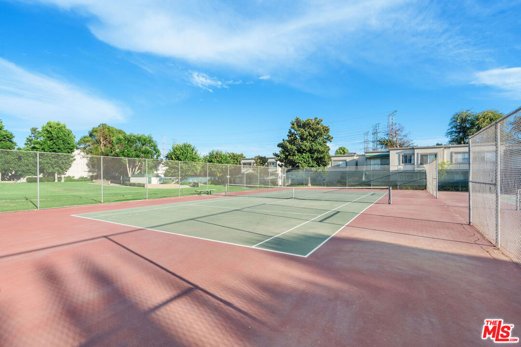 Peppertree Northridge - Residential