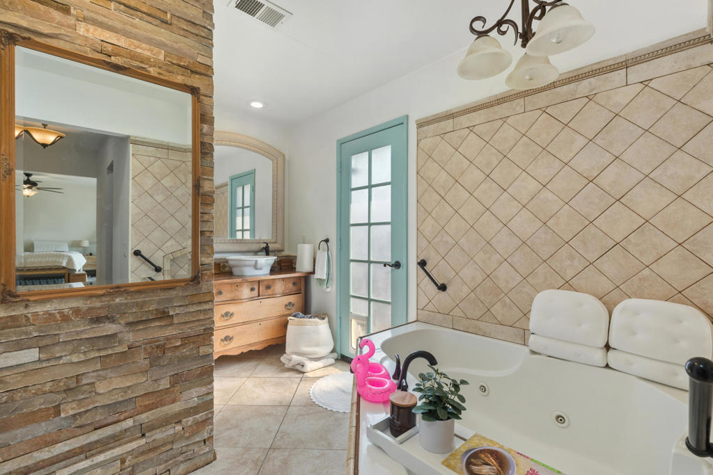 La Quinta Cove - Residential