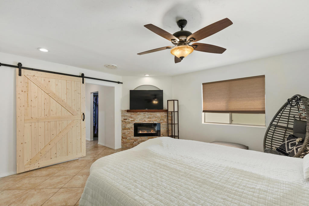 La Quinta Cove - Residential