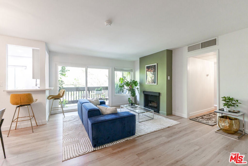 1208 Summertime Lane