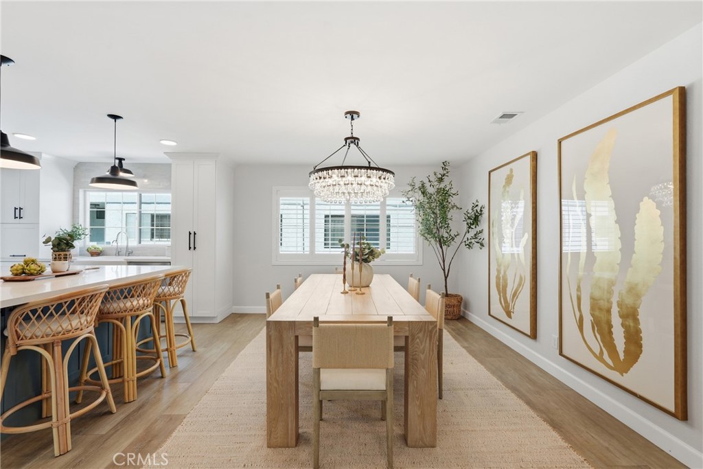 2409 Vanderbilt 2