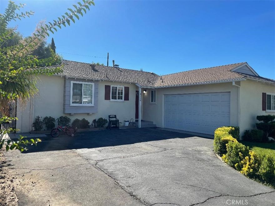 Welcome to 8138 Morse Ave, a charming single-story home that is located in a quiet and friendly cul-de-sat street in the heart of North Hollywood! This 3-bedroom, 2-bath residence offers a spacious layout filled with natural light. Enjoy a gated front yard for added privacy, a long driveway with plenty of parking, and a generous backyard perfect for outdoor entertaining or future expansion. Conveniently located near schools, shopping, and The Burbank Studios —this home combines comfort, convenience, and opportunity!