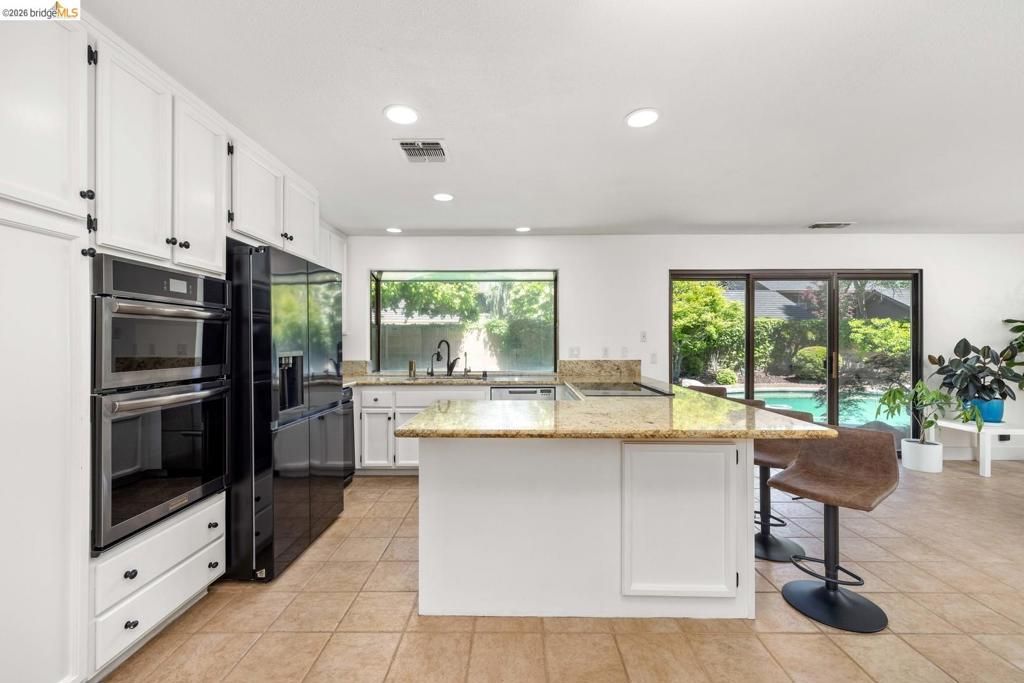 Photo of 11321 Sutters Mill CIR Cir, Rancho Cordova, CA 95670 (MLS # 41133344)