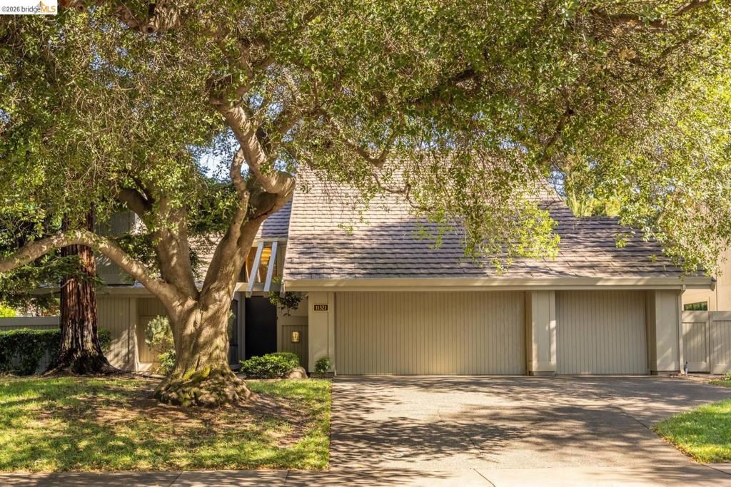 Photo of 11321 Sutters Mill CIR Cir, Rancho Cordova, CA 95670 (MLS # 41133344)