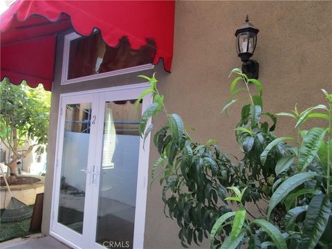 Photo of 614 13th Street St #2, Huntington Beach, CA 92648 (MLS # OC26036473)