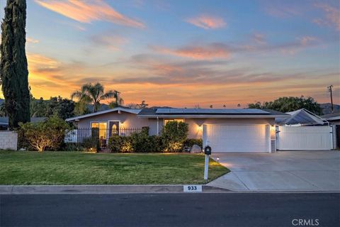 933 E Woodland Glendora CA 91741