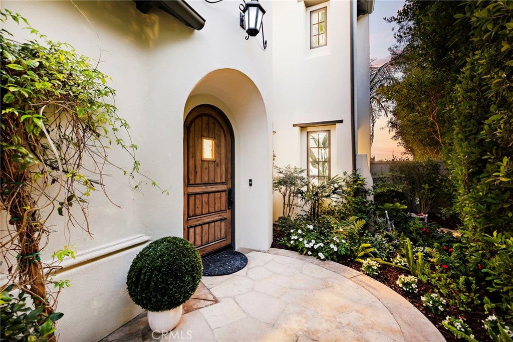 Photo of 8 Baffin Bay, Newport Coast, CA 92657 (MLS # OC26122354)