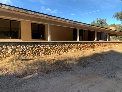 24352 Featherstone Canyon Rd Lakeside CA 92040