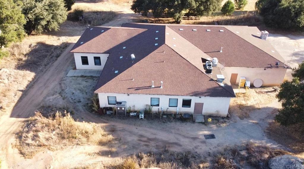 24352 Featherstone Canyon Rd