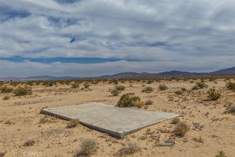 Photo of 0 Gopher Grove Ln, 29 Palms, CA 92277 (MLS # JT26073509)