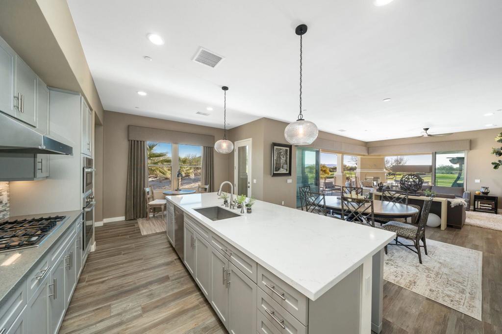 The Retreat at DW - Residential