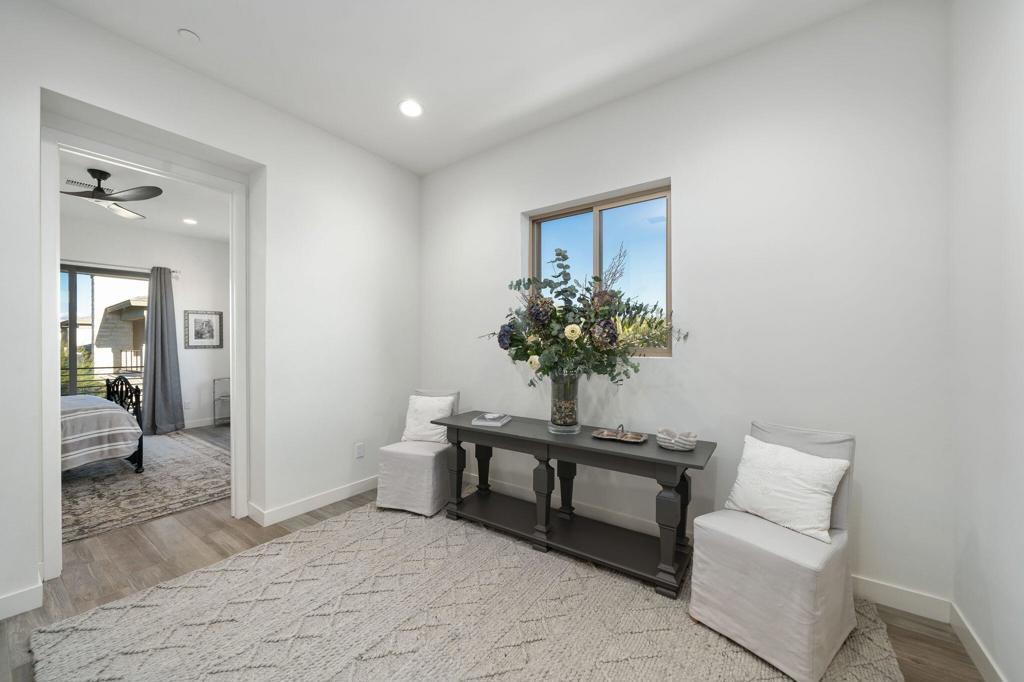 The Retreat at DW - Residential