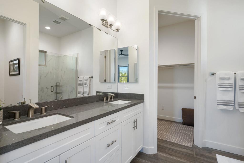 The Retreat at DW - Residential