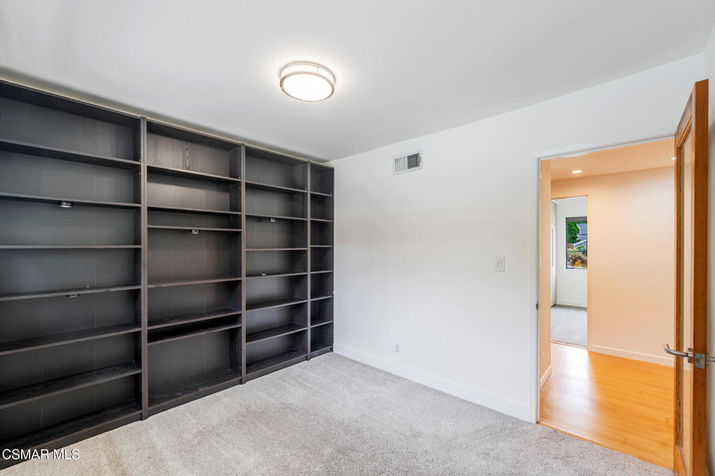 Old Meadows-522 - 522 - Residential
