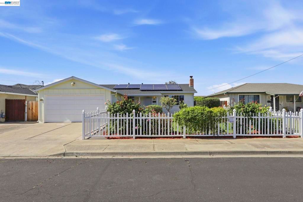 Photo of 36005 Rosewood Dr Dr, Newark, CA 94560 (MLS # 41131306)