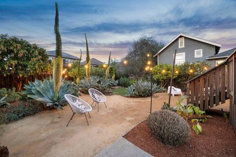 Photo of 878 878 57TH STREET St, Oakland, CA 94608 (MLS # 41123839)