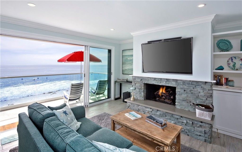 Photo of 1249 Ocean Front #D, Laguna Beach, CA 92651 (MLS # OC26004200)