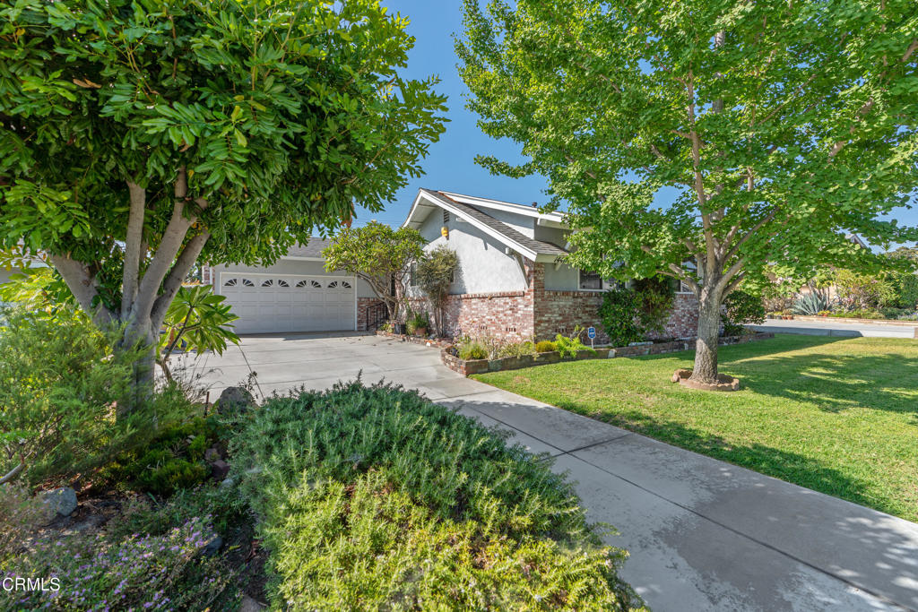 Welcome to La Mirada, a charming city in Southeast Los Angeles County. Known for top-rated schools, beautiful parks, and a strong sense of community, it offers the perfect blend of suburban comfort and city convenience. Enjoy easy access to shopping, dining, and major freeways