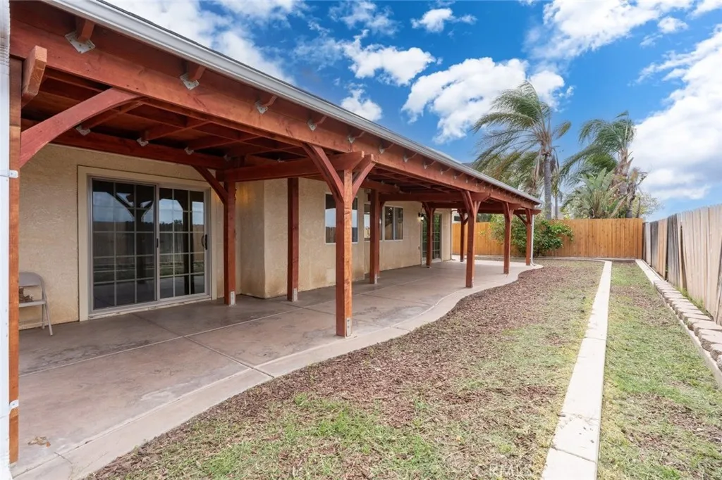 Los Banos, California 93635, United States, 4 Bedrooms Bedrooms, ,2 BathroomsBathrooms,Residential,Active,170520