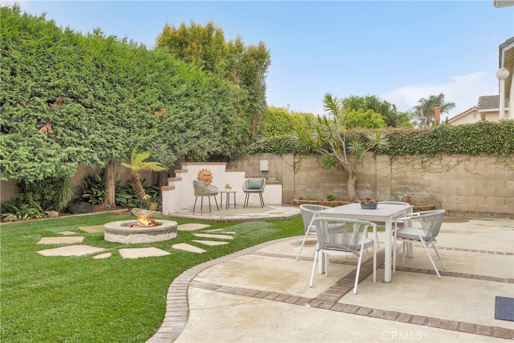 8792 Baywood Drive, Huntington Beach CA 92646 - Photo 48