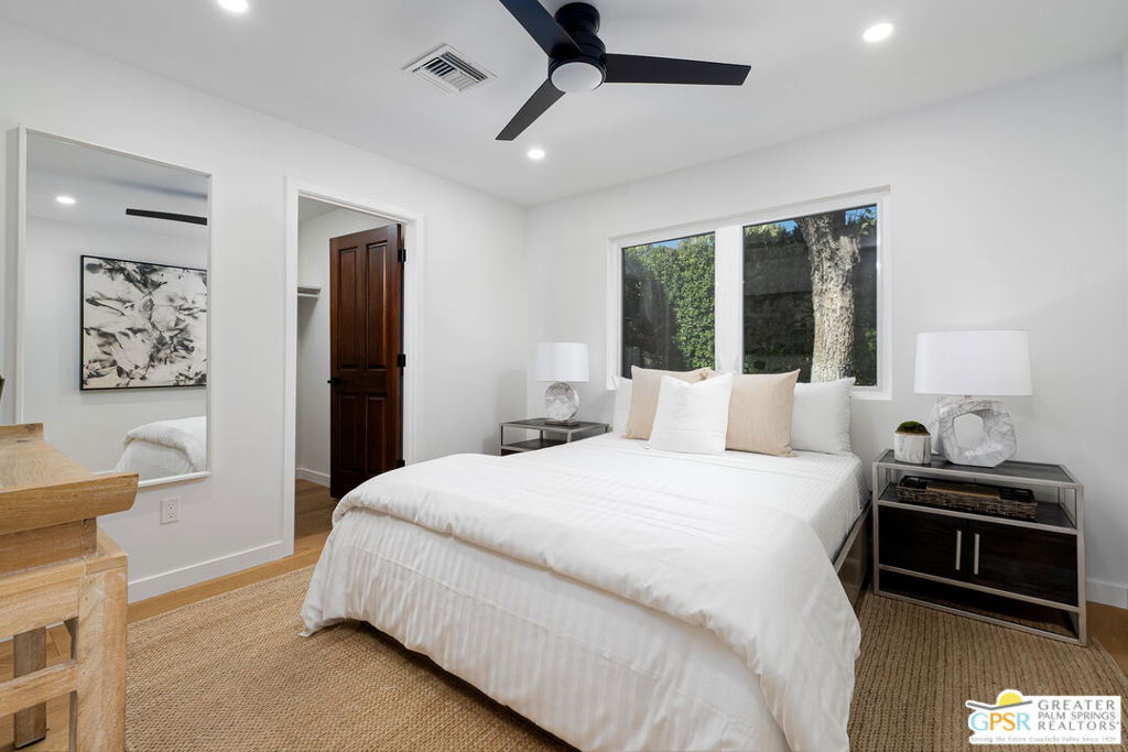 Movie Colony East - Residential