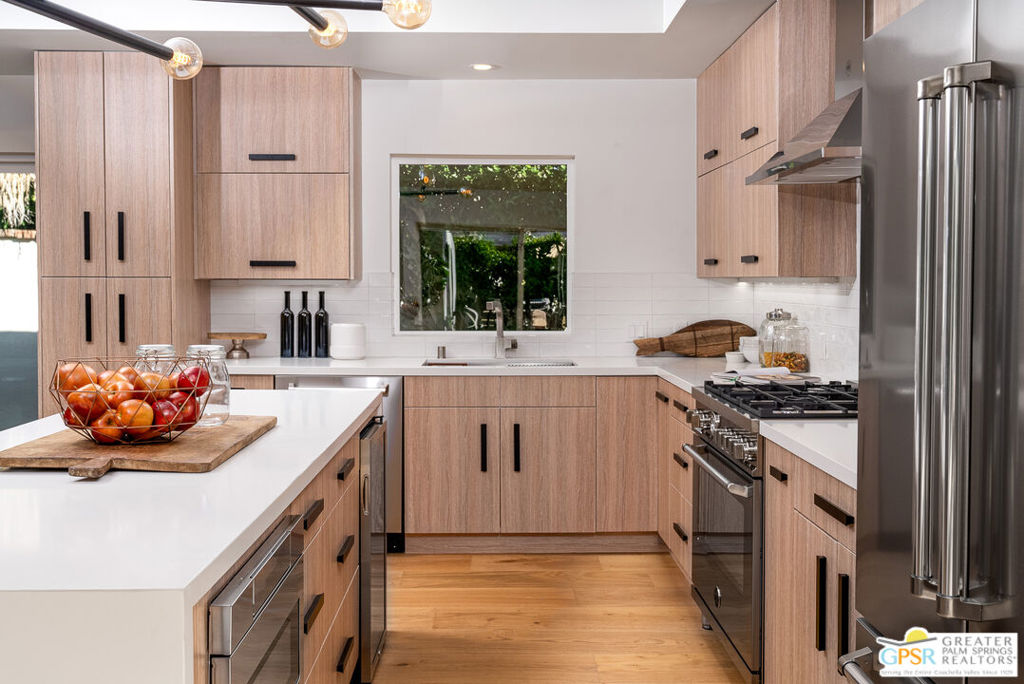 Movie Colony East - Residential