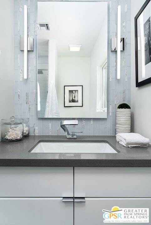 Movie Colony East - Residential