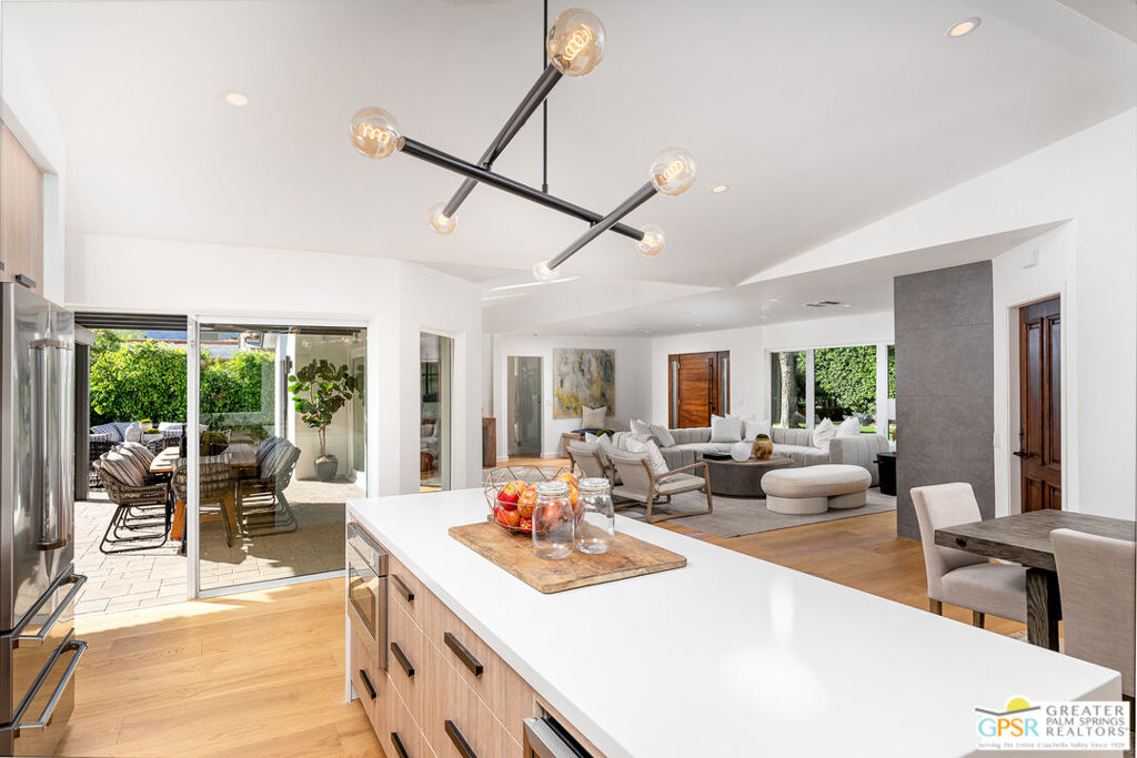 Movie Colony East - Residential