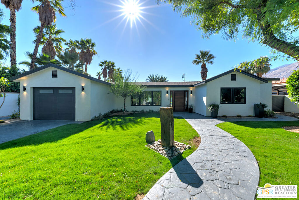 Movie Colony East - Residential