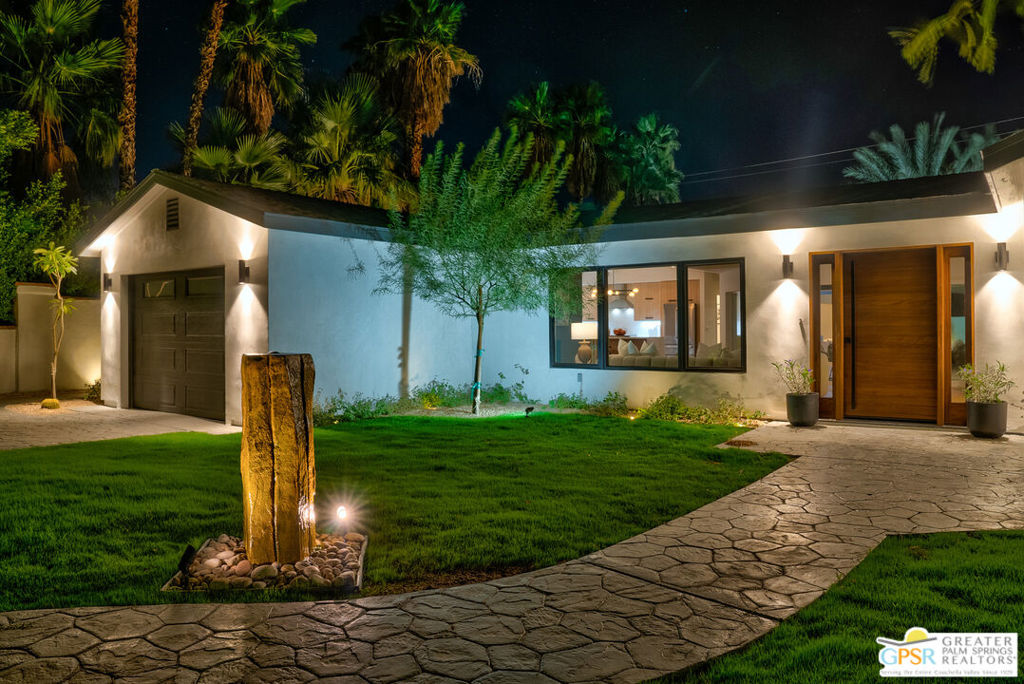 Movie Colony East - Residential