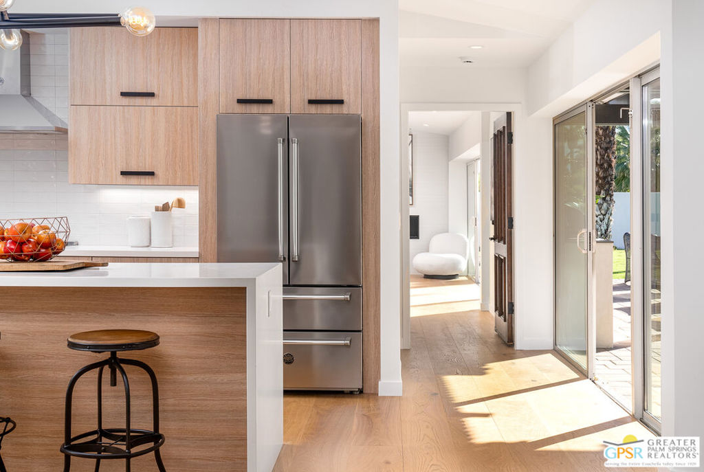 Movie Colony East - Residential