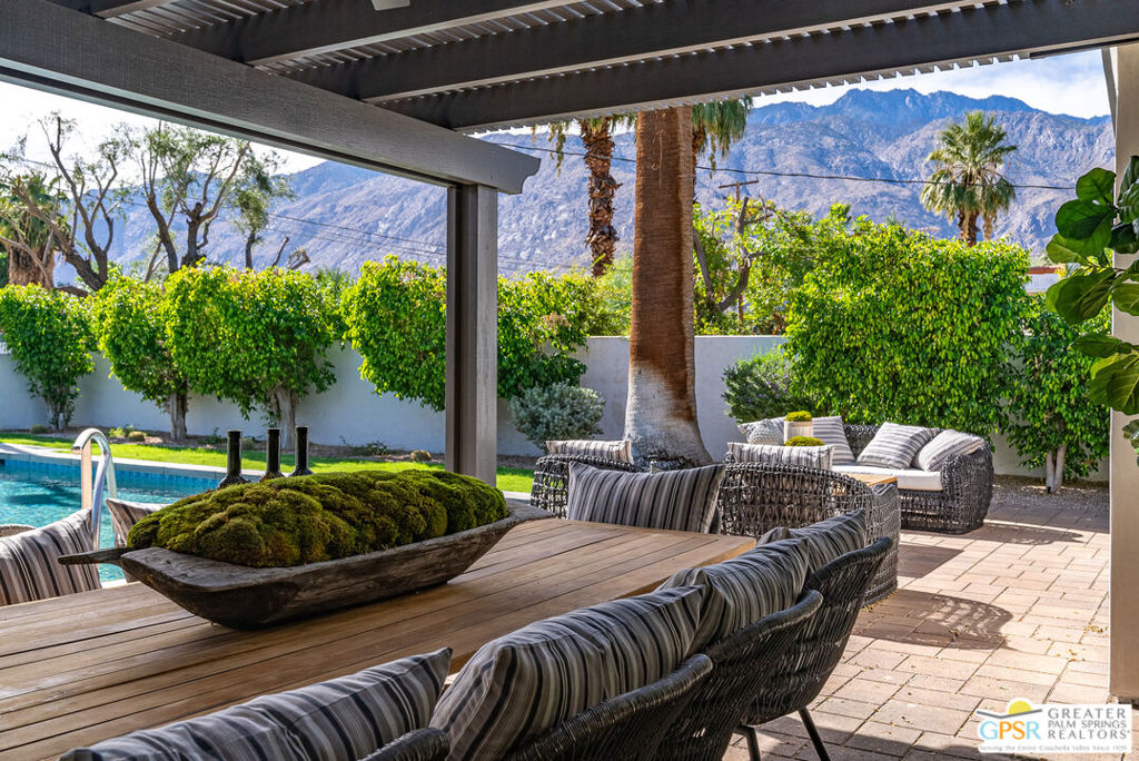 Movie Colony East - Residential