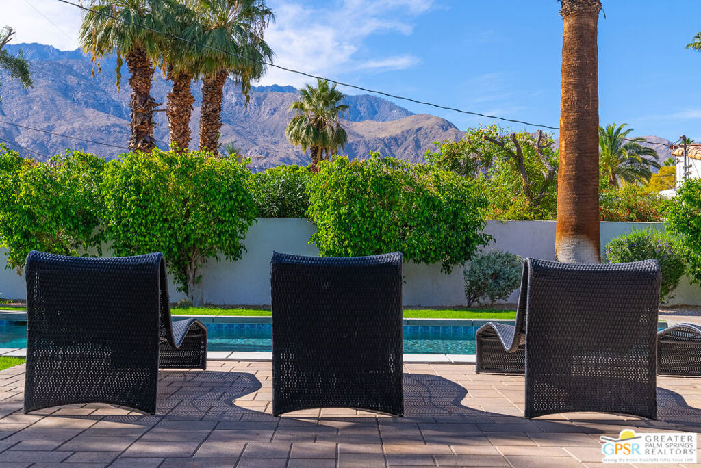 Movie Colony East - Residential