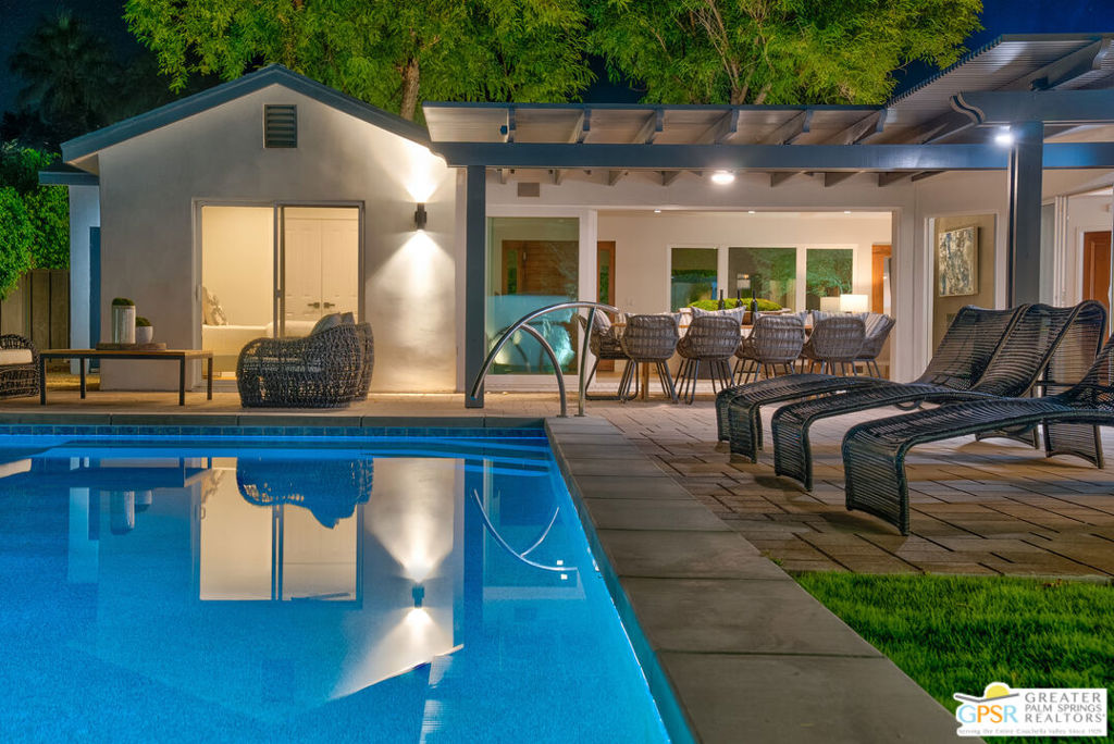 Movie Colony East - Residential