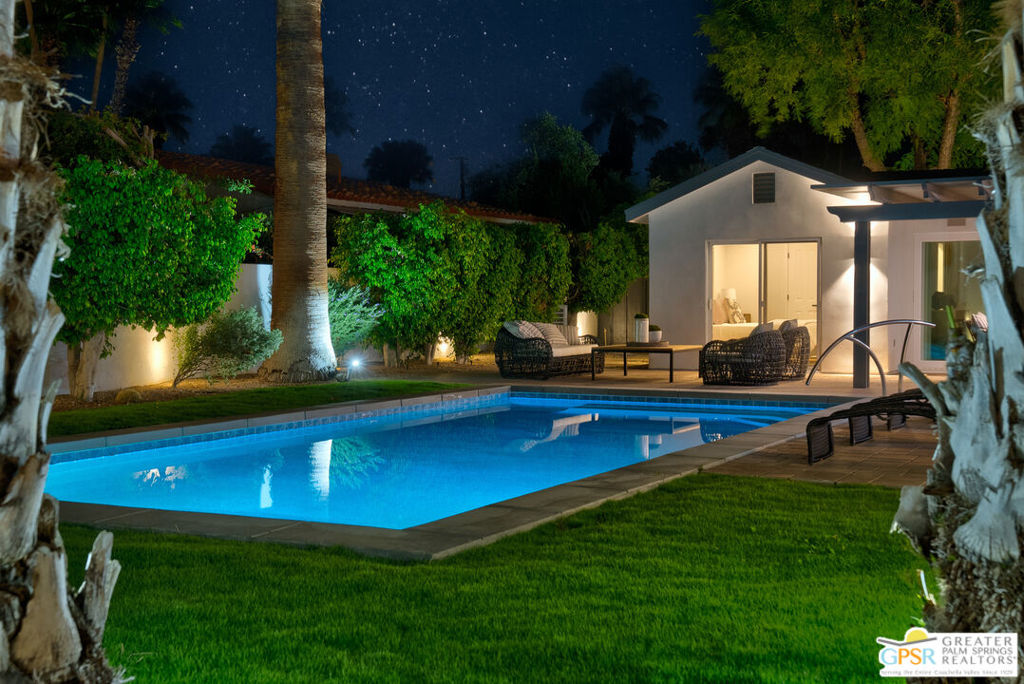 Movie Colony East - Residential