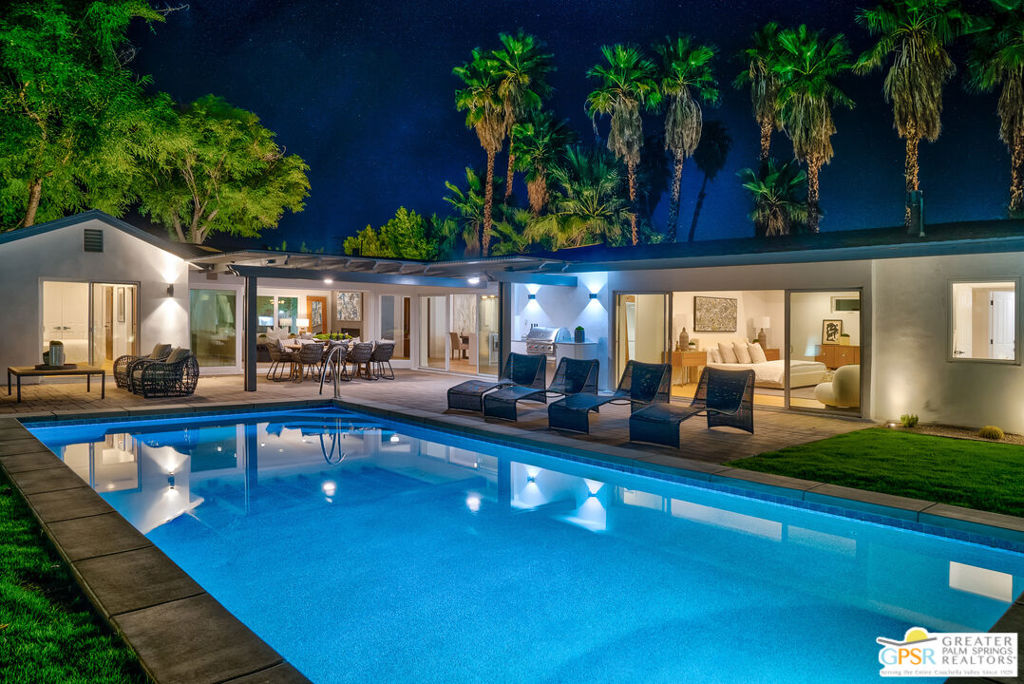 Movie Colony East - Residential