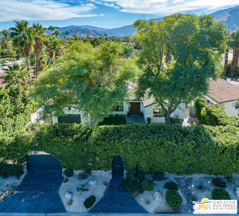 Movie Colony East - Residential