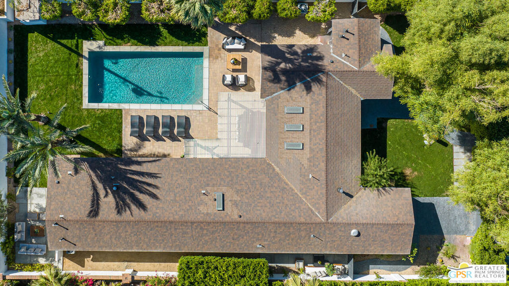 Movie Colony East - Residential