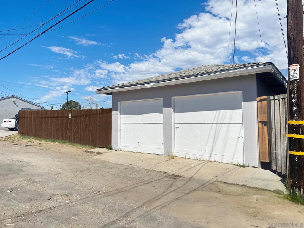 East San Diego - Residential Income