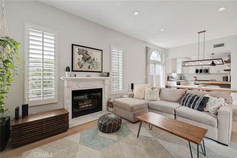 1902 Carnegie Lane B Redondo Beach CA 90278